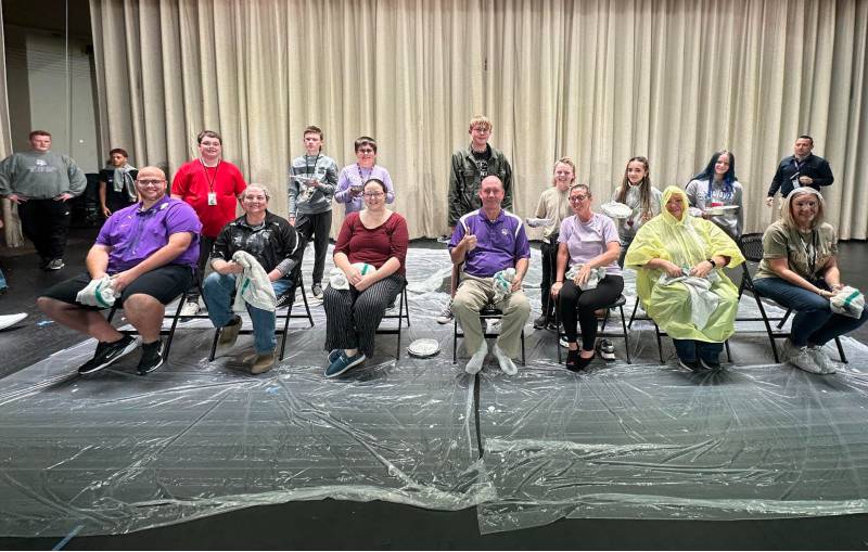 ACMS Kay Club collects nearly 20,000 food items through its recent drive