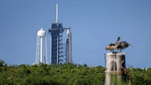 Axiom Space launches 4 private astronauts to ISS, moves forward space station plans