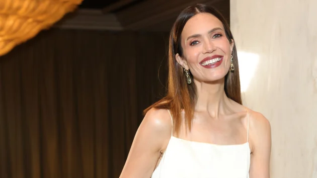 Mandy Moore to reteam with ‘This Is Us’ creator on new Hulu series