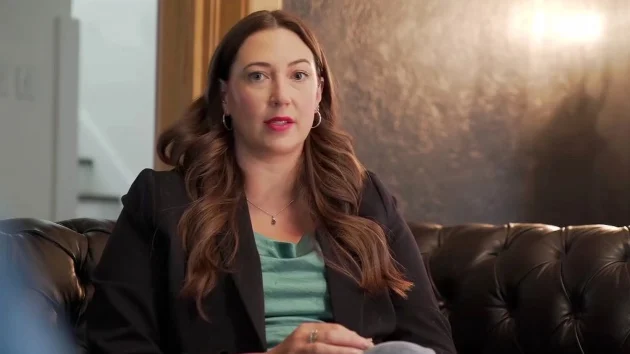 Democrats celebrate special election victory in Iowa State Senate, ending GOP supermajority