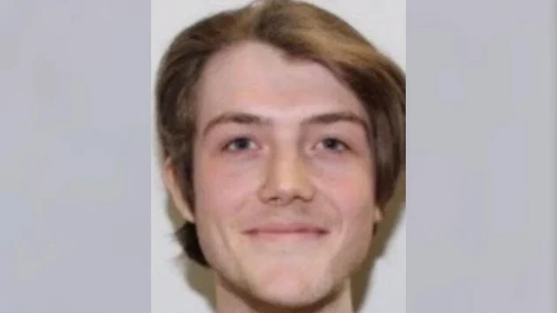 Multistate manhunt underway for armed, dangerous man who dragged Massachusetts state trooper with car: Police