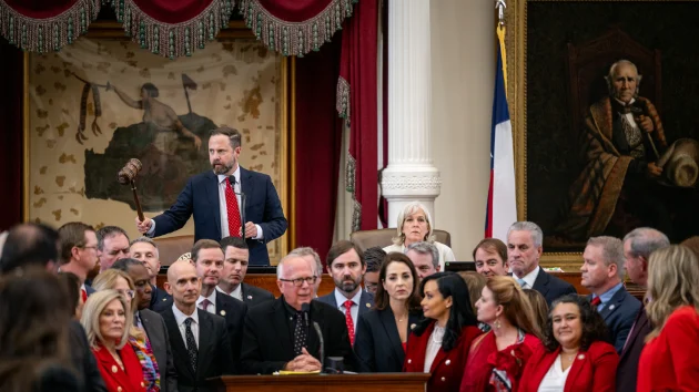 Texas House passes new GOP-friendly congressional maps