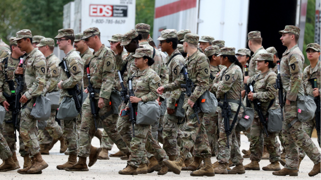Texas National Guard seen at training center in Chicago suburbs