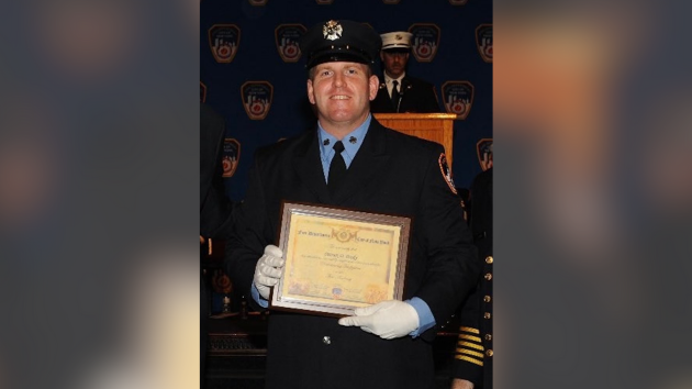 NYC firefighter dies after ‘medical episode’ while battling 5-alarm Brooklyn fire