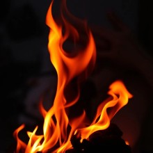 Fire Wednesday morning does heavy damage to garage near Ark City