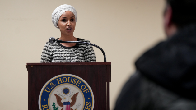 Man arrested after charging Rep. Ilhan Omar, spraying her with liquid during town hall: Police