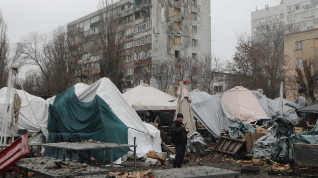 Ukraine and Russia exchange deadly drone attacks, Zelenskyy calls for energy truce