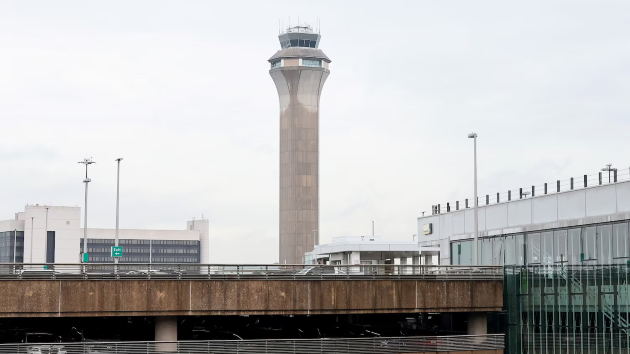 Alaska Airlines flight, FedEx cargo plane nearly collide at Newark airport: Radar data