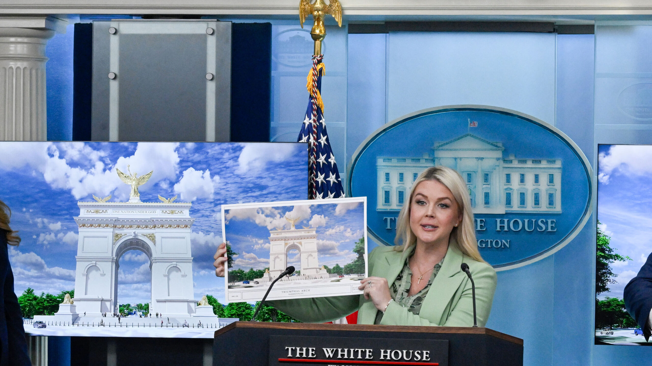 Fine arts panel gives initial approval to Trump’s ‘triumphal arch’ but asks for design revisions