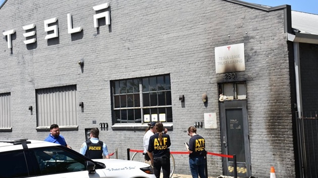 Molotov cocktail apparently used to start fire at Tesla sales office: ATF