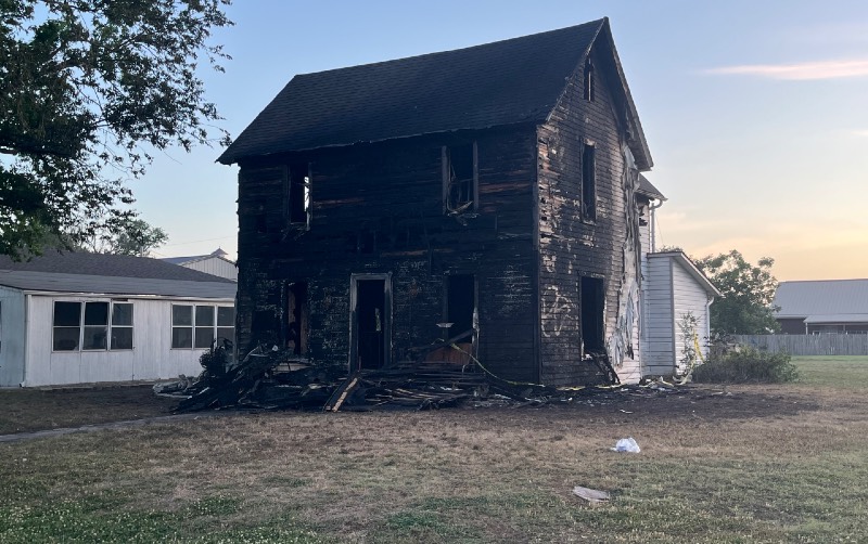 Fire in South Haven destroys home and kills one person Sunday